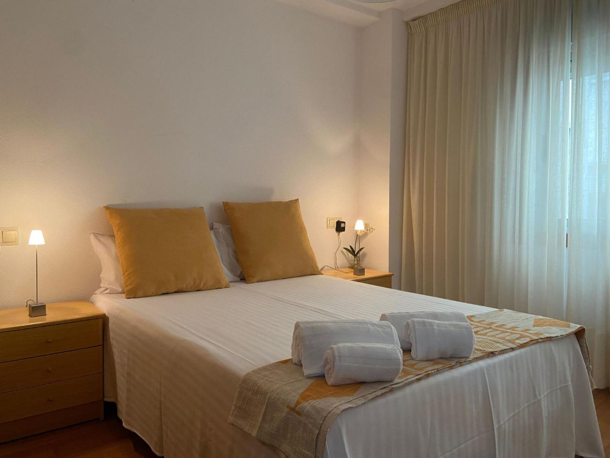 3 A Piso Centrico En Santiago Appartamento